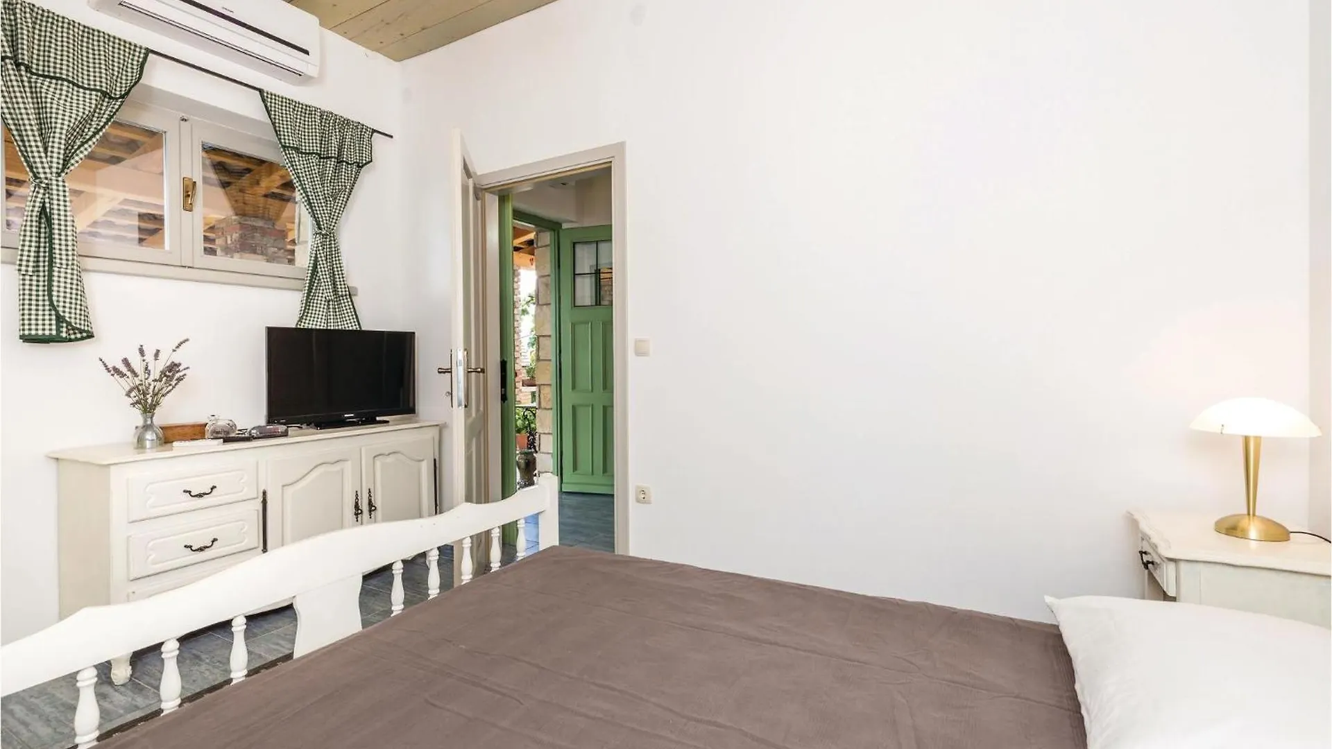 Awesome Apartment In Lovran With Kitchen Croatia